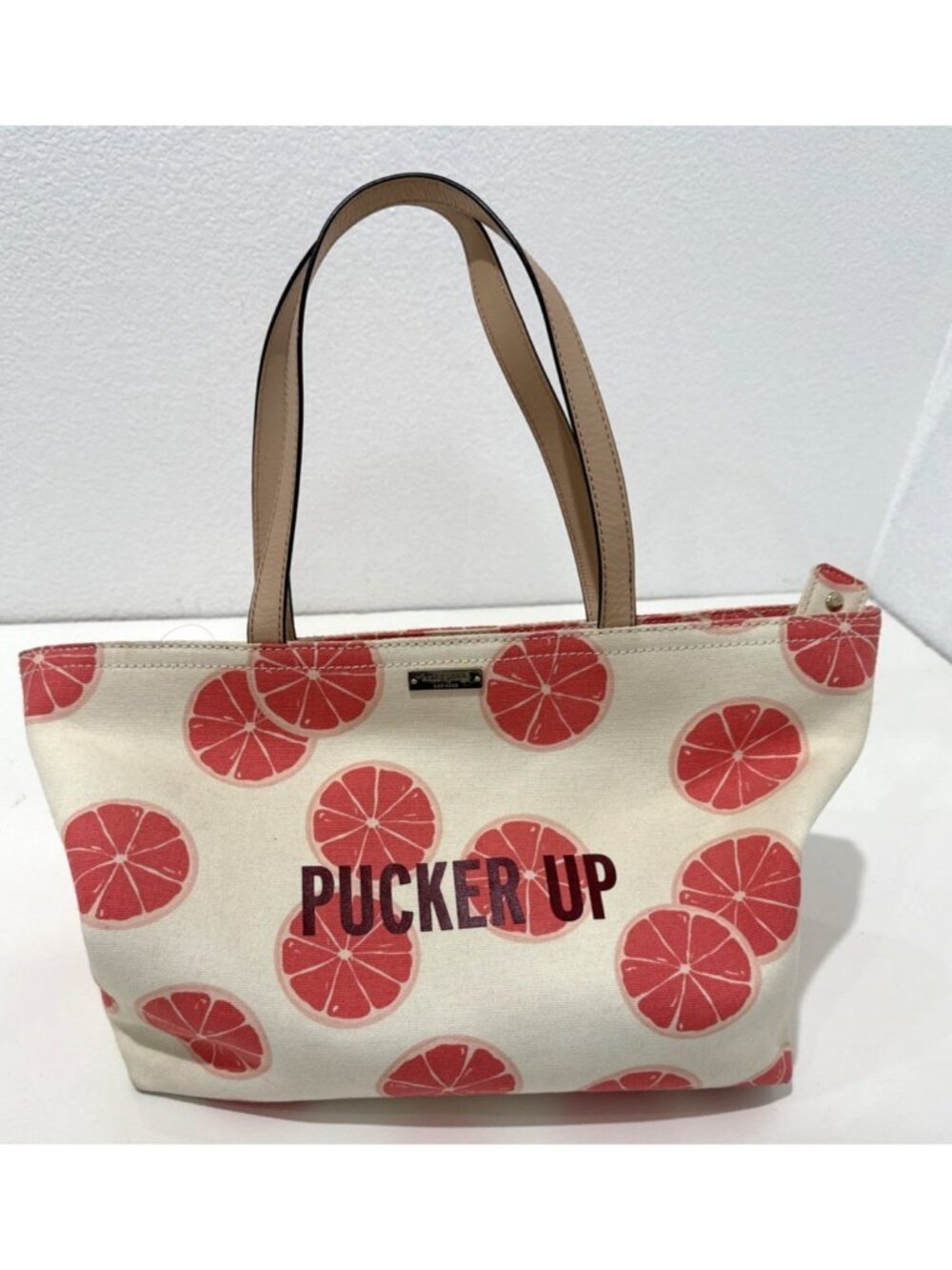 Kate Spade Flights Of Fancy Francis 'Pucker Up' Grapefruit Canvas Tote Purse Bag - Picture 9 of 11